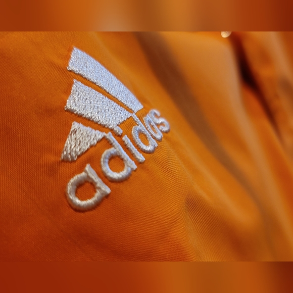 ADIDAS ||  Men's ClimaProof Jacket Windbreaker - Size 2X - Picture 2 of 13